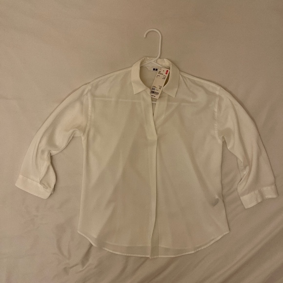 Uniqlo 3/4 Sleeve Rayon Blouse - Picture 1 of 3